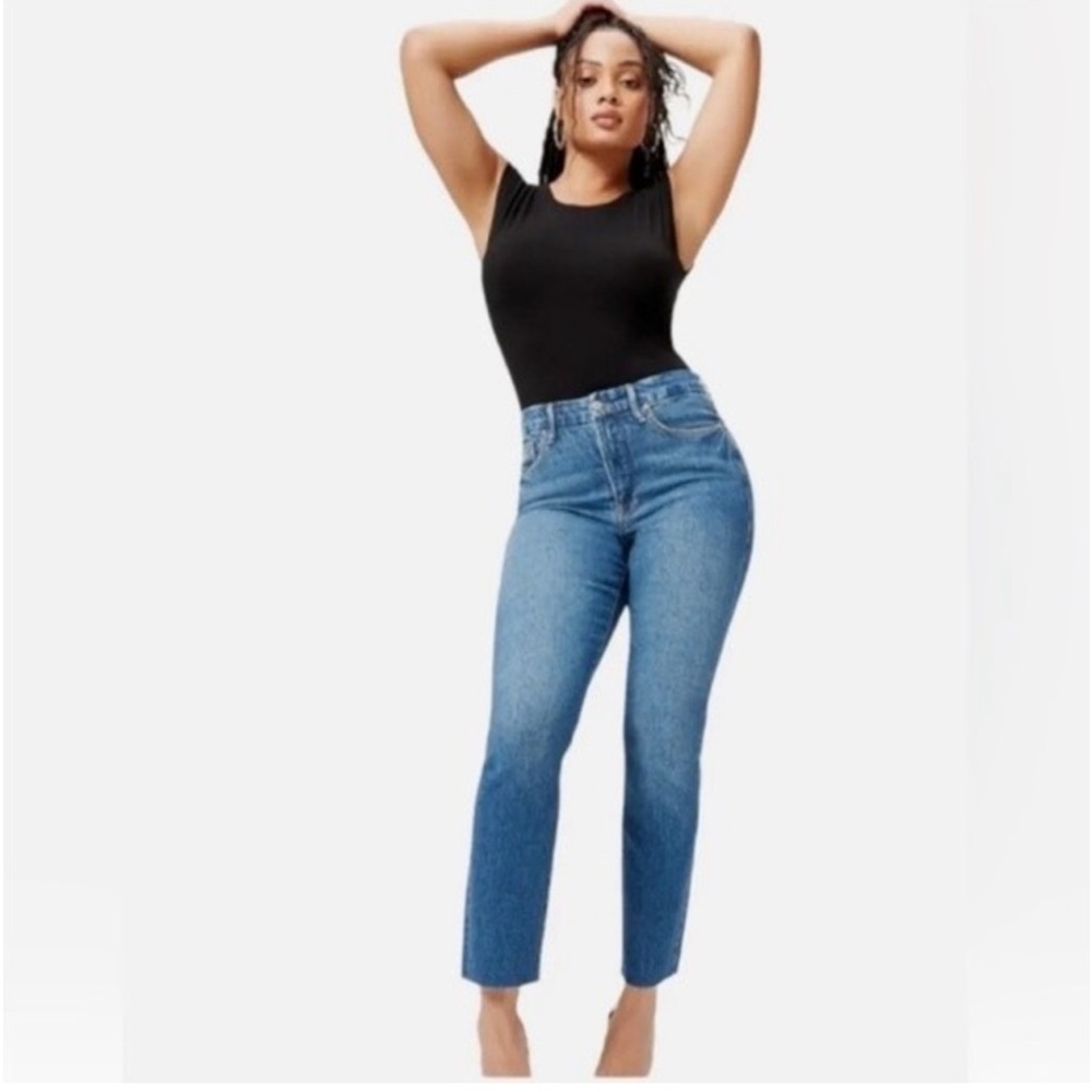Good American “Good Classic” Skinnyish‎ Fit Jeans